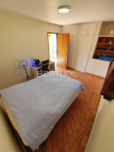 Chácara À Venda, 4 Quartos, 3 Suítes, 4 Vagas, São Joaquim - Vinhedo/sp - 6623