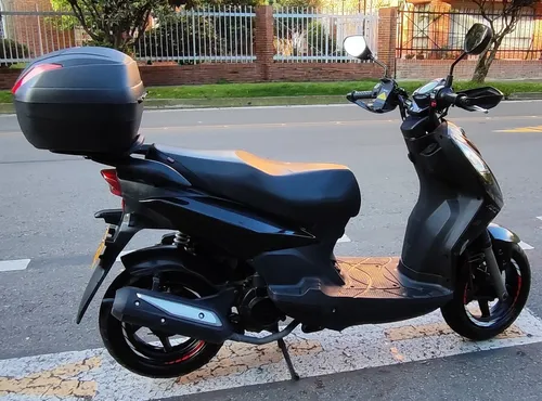 Akt Dynamic R 125