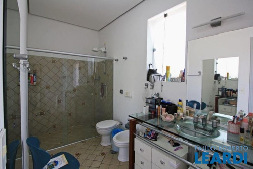 Imagem 10 de 15 de Sobrado - Alto De Pinheiros - Sp - 485856