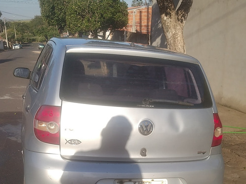 Imagem 5 de 8 de Volkswagen Fox 2006 1.0 Plus Total Flex 5p