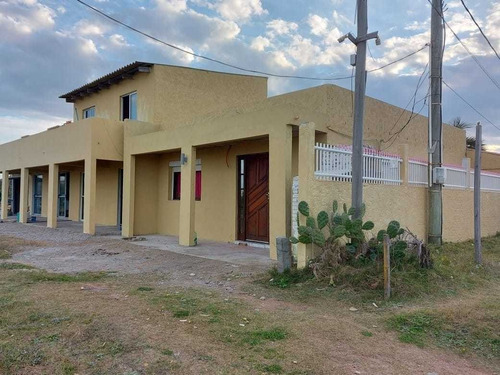 Imagen 5 de 10 de Alquilo Casa Cabaña Bungalow Y Apartamentos Barra Del Chuy