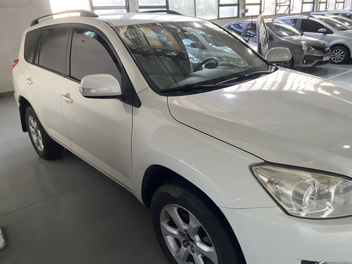 Toyota RAV4 2.4 4x2 At