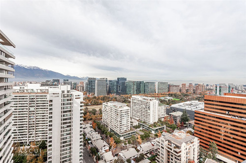 Departamento En Venta De 2 Dorm. En Las Condes