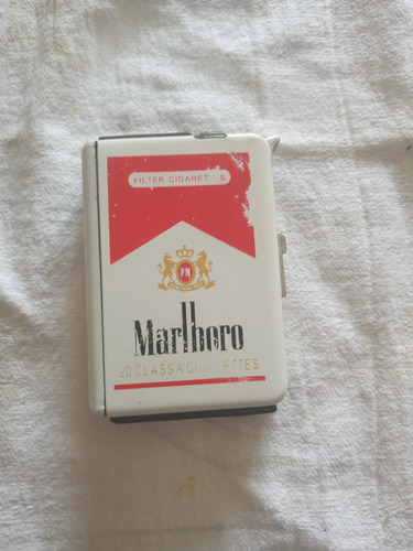 Antiguo Encendedor Y Cigarrera Marlboro Decada Del 90 