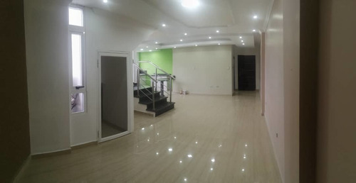 Imagen 4 de 14 de Penthouse En Venta San Juan De Los Morros 0412-8887550