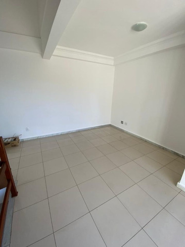 Imagem 5 de 15 de Cobertura Triplex 3 Quartos Com Suíte 2 Vagas De Garagem Com Elevador No Castelo! - 16038