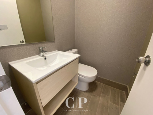 Amplio Penthouse Con Gran Vista En Pedro De Valdivia