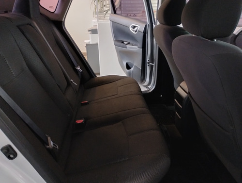 Nissan Sentra 2.0 Sense