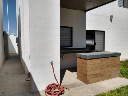 Casa En Venta En Los Olivos, Gómez Palacio, Durango