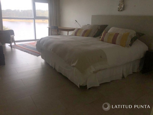 Apartamento En La Barra- Ref: 1422
