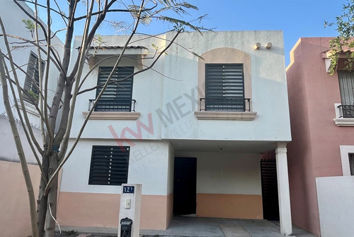 Casa En Renta De 3 Recámaras Colonia Privada En Paraje Anáhuac, Escobedo