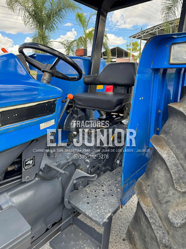Tractor Agrícola New Holland 6610 4x4