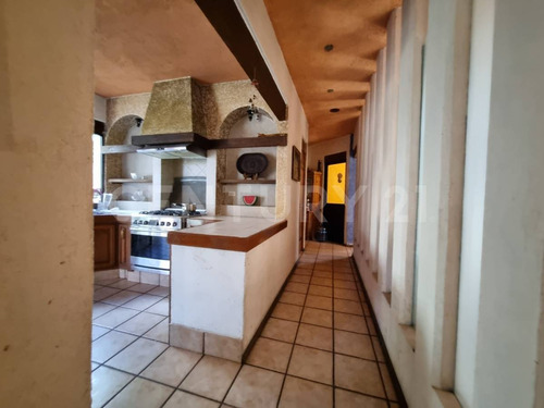 Casa En Venta Estilo Mexicano En Campestre Morillotla! A Un Min De Periférico!