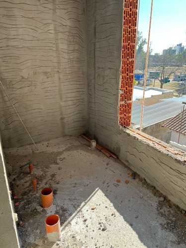Imagen 4 de 11 de Departamento En Venta Frente A Parque Alberti