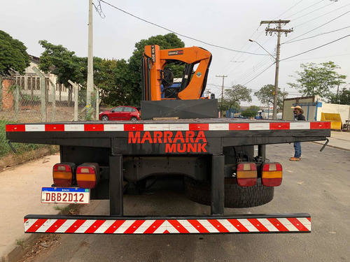 Imagem 2 de 10 de Volkswagen 23250