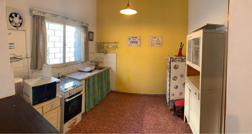 Casa A Media Cuadra De La Playa Por Ferreyra Entre 13 Y 14