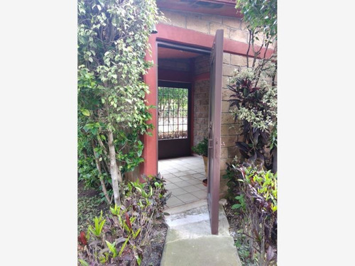 Imagen 4 de 12 de Casa Sola En Venta Altos De Oaxtepec