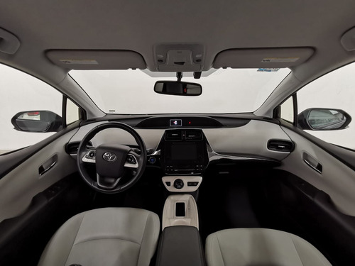 Imagen 13 de 15 de Toyota Prius 2018 1.8 Premium Sr Hibrido At