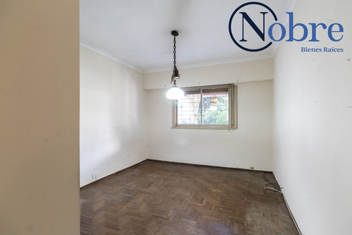 Venta Casa 4 Ambientes Con Galeria Y Pileta En Haedo.