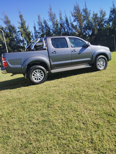 Toyota Hilux Pick-Up 3.0 Cd Srv Cuero I 171cv 4x2