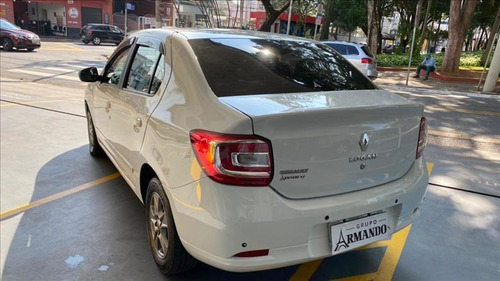 Imagem 4 de 11 de Renault Logan 1.0 12v Sce Expression Avantage