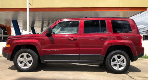 Imagen 4 de 9 de Jeep Patriot 4x4
