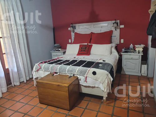Casa En Venta - B° Marques De Sobremonte