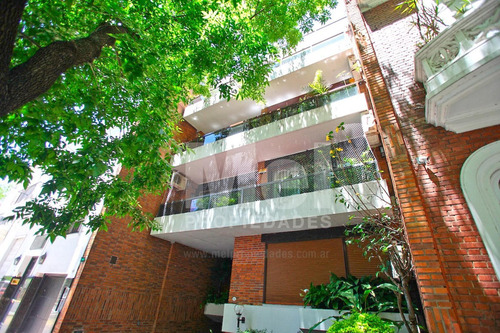 Imagen 1 de 30 de Excelente Piso En Barrio Parque Con 2 Cocheras Moviles