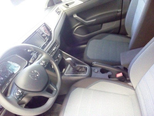 Volkswagen Nivus 200tsi Comfortline At 2021 0 Km Flor