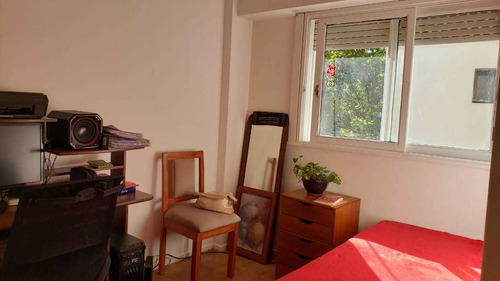 Imagen 5 de 10 de Almagro 2 Amb. En Venta Super Lumin. Excel. Estado.