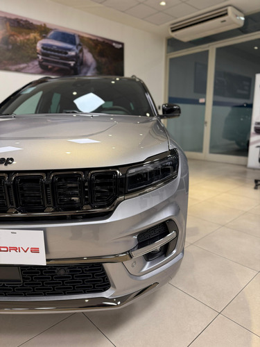 Jeep Commander 2.0 Td380 At9 4x4 7pas Overland