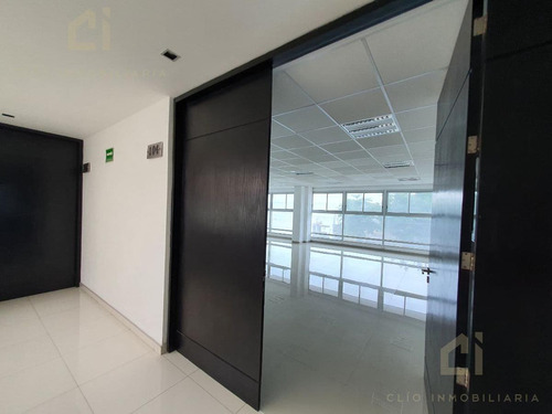 Oficinas En Venta En Boca Del Rio Veracruz A Unas Cuadras De La Plaza Mocambo