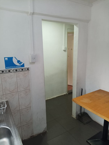 Arriendo Casa Remodelada 3 Dormitorios, 2 Baños, Patio