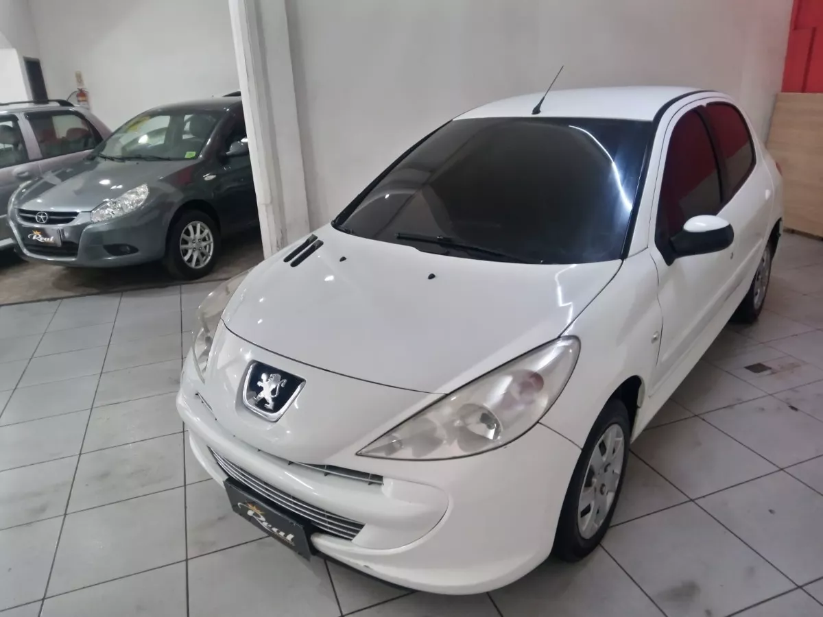 Peugeot 207 1.4 Xr Flex 5p