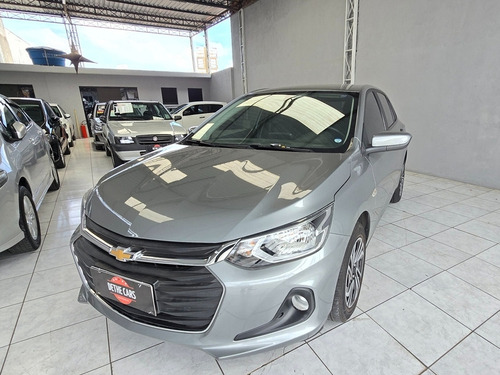 Chevrolet Onix plus 1.0 Lt 4p