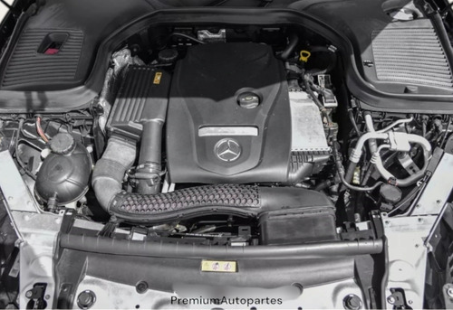 Computadora Motor Mercedes Benz Glc 300 2018 A2749000800 2.0 (Usado)