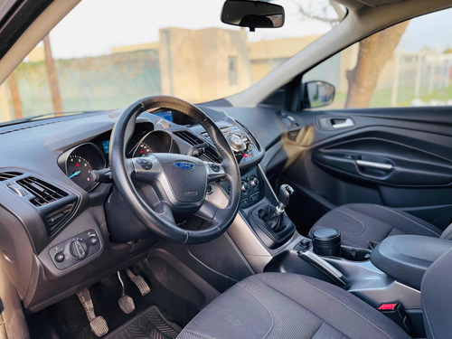 Imagen 6 de 6 de Ford Kuga Sep Mt6 Ecoboost 1.6 Año 2014