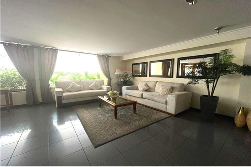 Imagen 2 de 13 de Venta Depto. Metro El Golf 1d-1b-e Y B