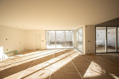 Residencia - Aristocrata - Ref: 8638 - V-8638