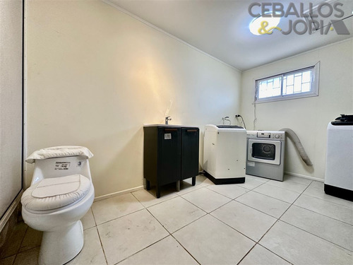 Casa En Venta De 2 Dorm. En Quilpué