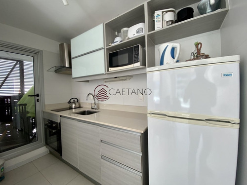 Imagen 3 de 14 de Apartamento A Pasos Del Puero.