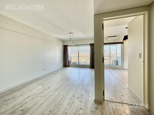 Departamento En Venta - 2 Ambientes Con Cochera Y Baulera Vicente López