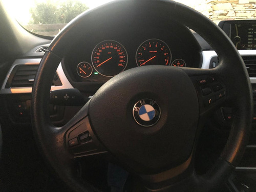 Bmw Serie 3 2.0 320i Sedan Executive 2016