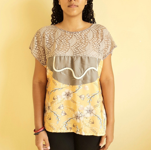 Imagem 3 de 5 de Blusa Bata Feminina Tecido Gilda