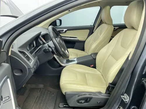 Volvo XC60 2.0 T5 Awd Summum