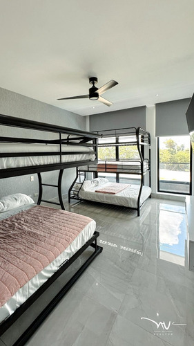 Punta Cana Village, Se Vende Villa Amoblada De 4 Habitacione