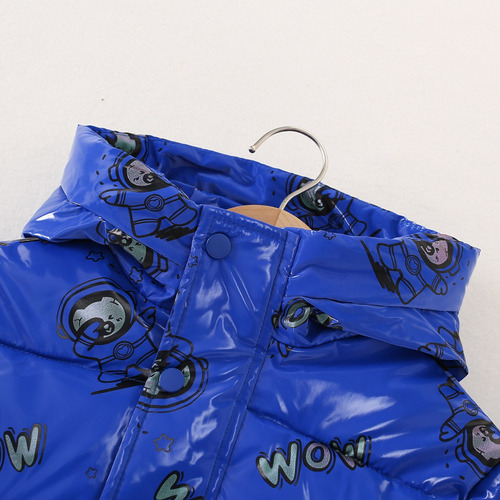 Chamarra Acolchada Niño Con Capucha Y Estampado Astronautas