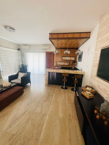 Penthouse De Lujo En Cerros De Gurabo Torre Ferrari
