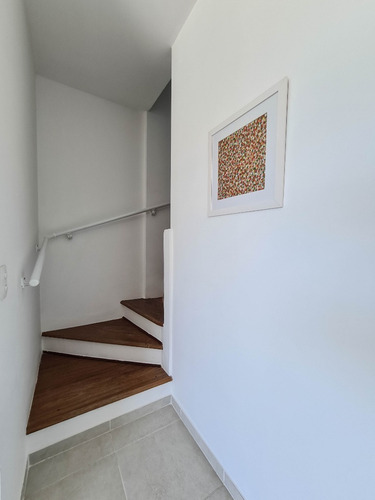 Apartamento Mobiliado Á Venda Na Praia Da Enseada Guarujá Sp - 2 Suítes - 2 Vagas De Garagens - Lazer - Ap05467 - 68743373