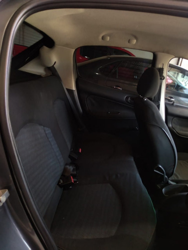 Peugeot 207 Xr 1.4 5p